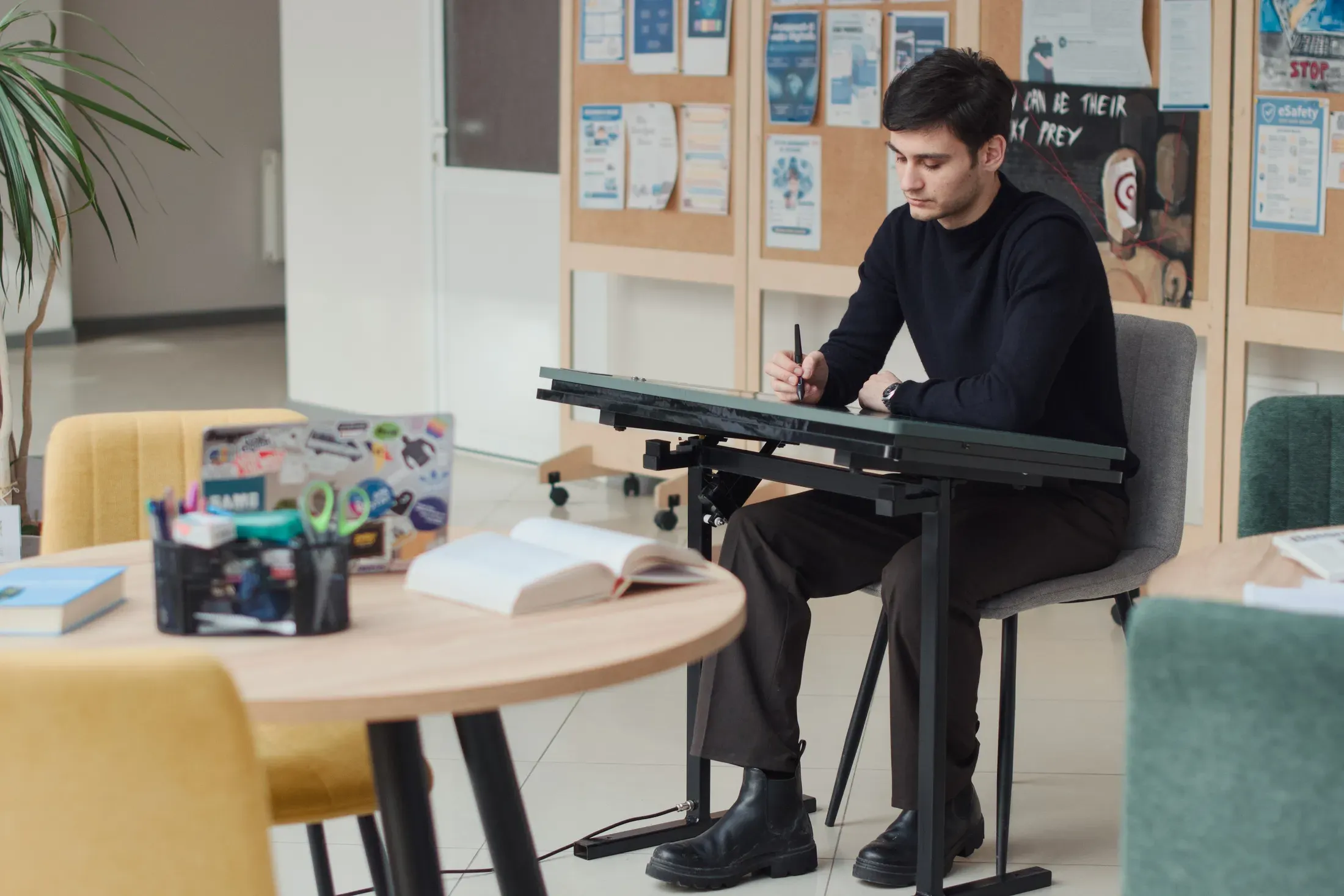 Students using NoteX Table in class